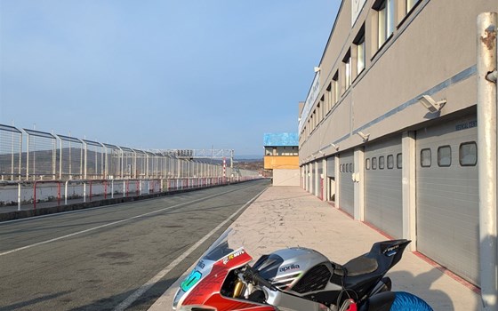 Gebrauchtmotorrad Aprilia RSV 4 - Bild 1