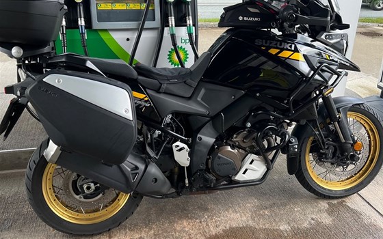 Gebrauchtmotorrad Suzuki V-Strom 1050 XT - Bild 3