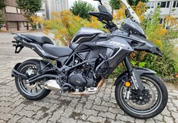 Neumotorrad Benelli TRK 502