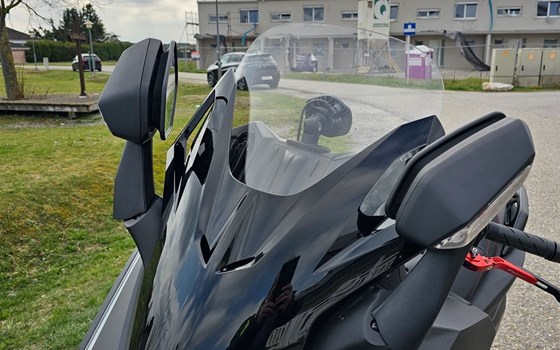 Gebrauchtmotorrad Honda Forza 125 - Bild 9