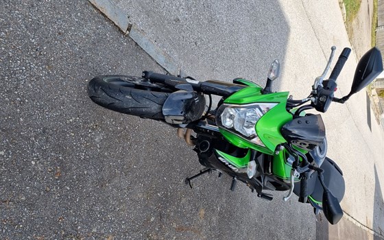 Gebrauchtmotorrad Kawasaki ER-6n - Bild 5