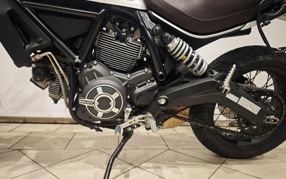 Gebrauchtmotorrad Ducati Scrambler Classic - Bild 13