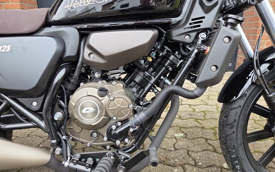 Neufahrzeug QJ Motor SRV 125 - Bild 11