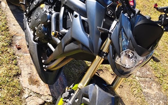 Gebrauchtmotorrad Suzuki GSR 750 - Bild 2