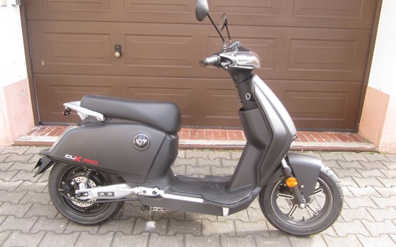 Neufahrzeug Super Soco CUX - Bild 1