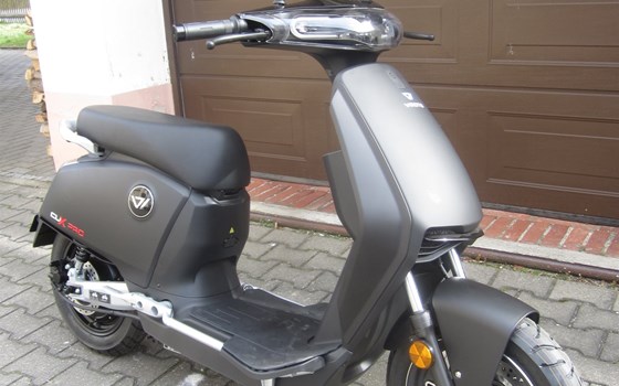 Neufahrzeug Super Soco CUX - Bild 3