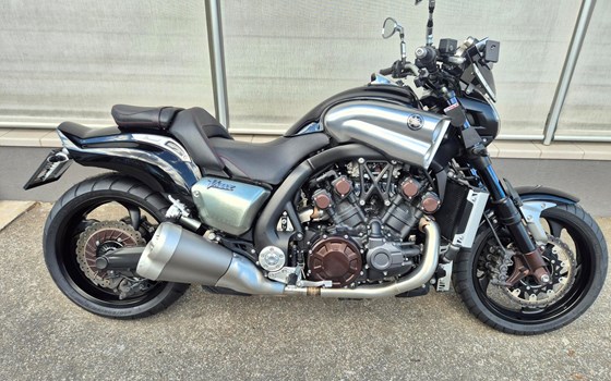 Gebrauchtmotorrad Yamaha V-MAX - Bild 1