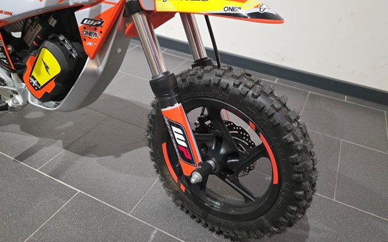 Gebrauchtmotorrad KTM SX-E 2 - Bild 2