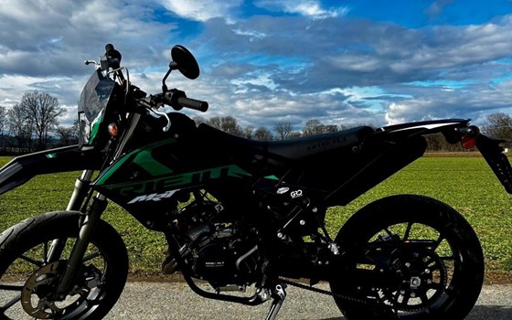 Gebrauchtmotorrad Rieju MRT 50 SM - Bild 9