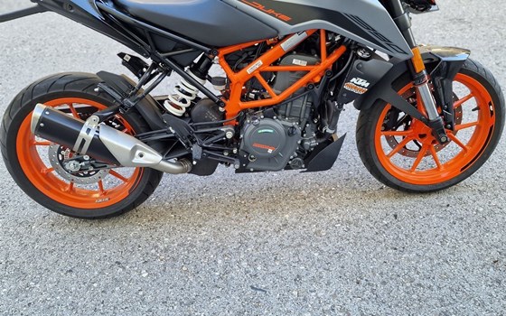 Gebrauchtmotorrad KTM 390 Duke - Bild 1