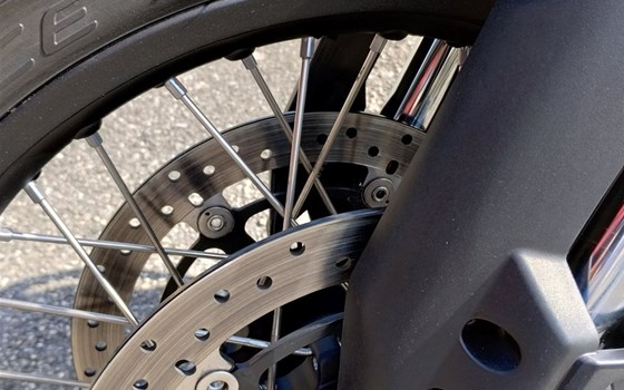 Gebrauchtmotorrad Moto Guzzi V85 TT - Bild 11