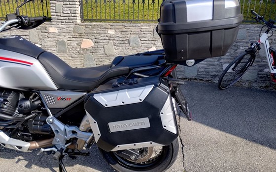 Gebrauchtmotorrad Moto Guzzi V85 TT - Bild 28