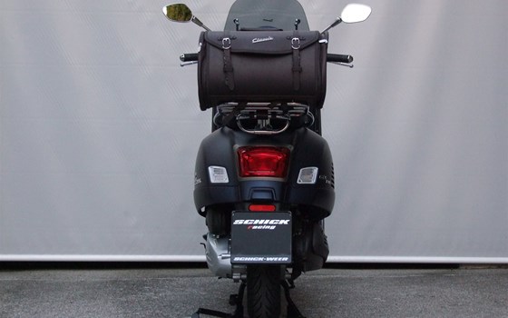 Gebrauchtmotorrad Vespa GTS 300 - Bild 10