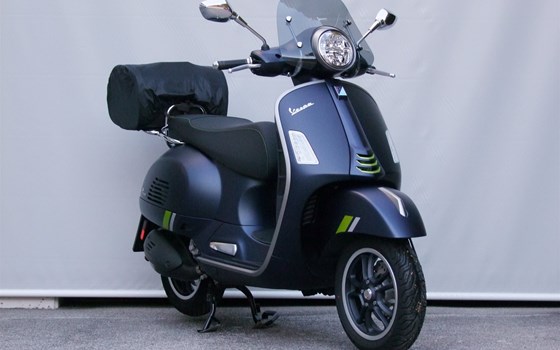 Gebrauchtmotorrad Vespa GTS 300 - Bild 16
