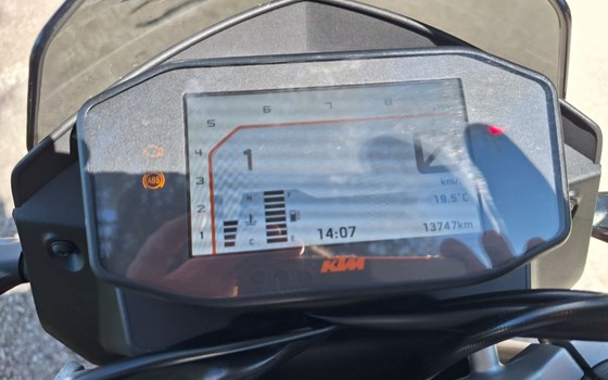 Gebrauchtmotorrad KTM 690 Duke - Bild 3