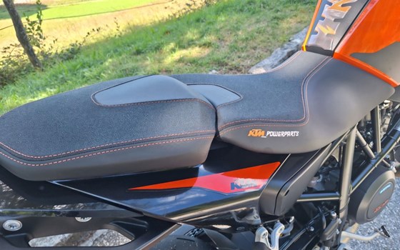 Gebrauchtmotorrad KTM 690 Duke - Bild 4