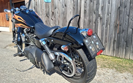 Gebrauchtmotorrad Harley-Davidson Dyna Wide Glide FXDWG - Bild 2