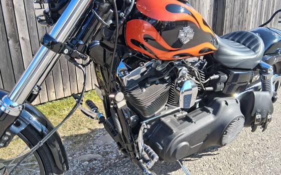 Gebrauchtmotorrad Harley-Davidson Dyna Wide Glide FXDWG - Bild 4