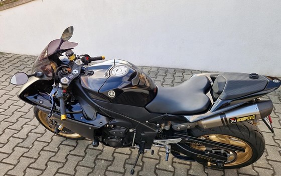 Gebrauchtmotorrad Yamaha R1 - Bild 3