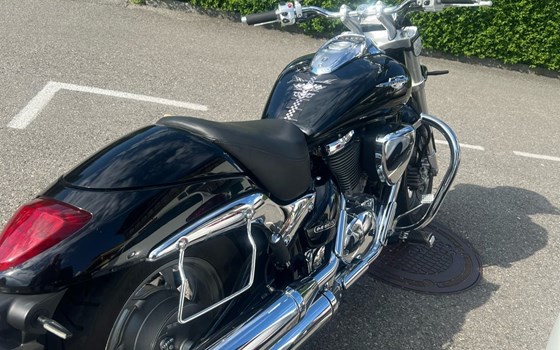 Gebrauchtmotorrad Suzuki Intruder M800 - Bild 3