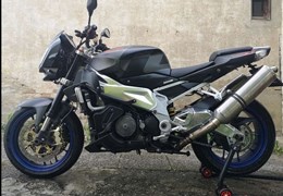 Gebrauchte Aprilia Tuono V2 1000