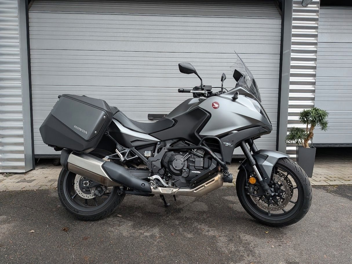 Honda NT1100 DCT