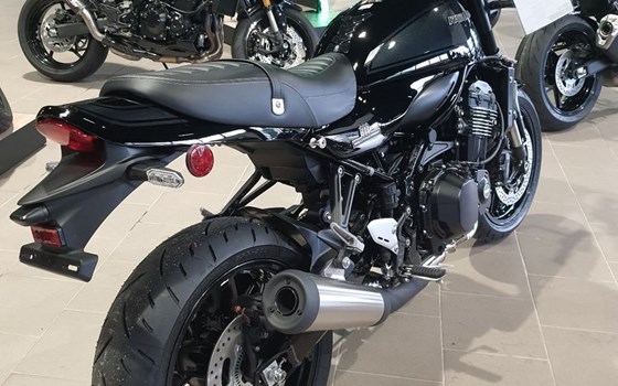Neufahrzeug Kawasaki Z900 RS Black Ball Edition - Bild 5