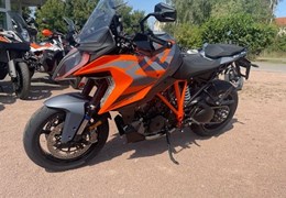 Neumotorrad KTM 1290 Super Duke GT