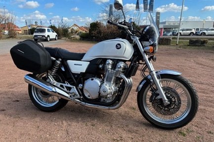 Honda CB 1100
