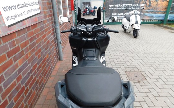 Gebrauchtmotorrad Yamaha TMAX Tech MAX - Bild 10
