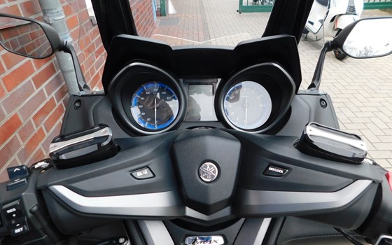 Gebrauchtmotorrad Yamaha TMAX Tech MAX - Bild 12