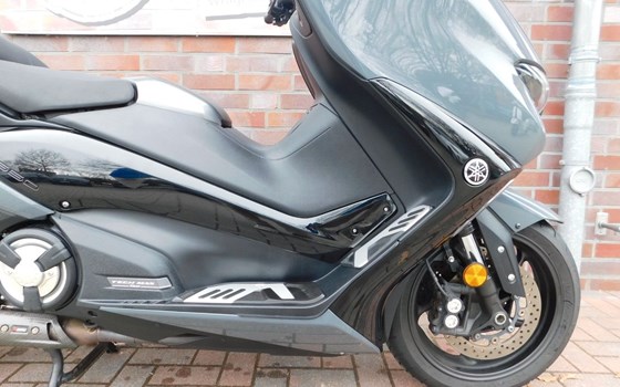 Gebrauchtmotorrad Yamaha TMAX Tech MAX - Bild 15