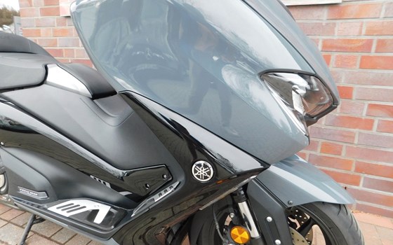 Gebrauchtmotorrad Yamaha TMAX Tech MAX - Bild 16