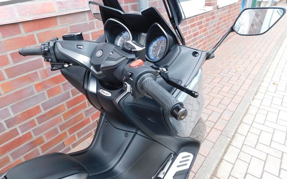 Gebrauchtmotorrad Yamaha TMAX Tech MAX - Bild 19