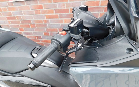 Gebrauchtmotorrad Yamaha TMAX Tech MAX - Bild 20