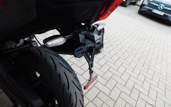 Gebrauchtmotorrad Yamaha TMAX Tech MAX - Bild 9