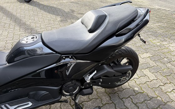Gebrauchtmotorrad Yamaha TMAX Tech MAX - Bild 9