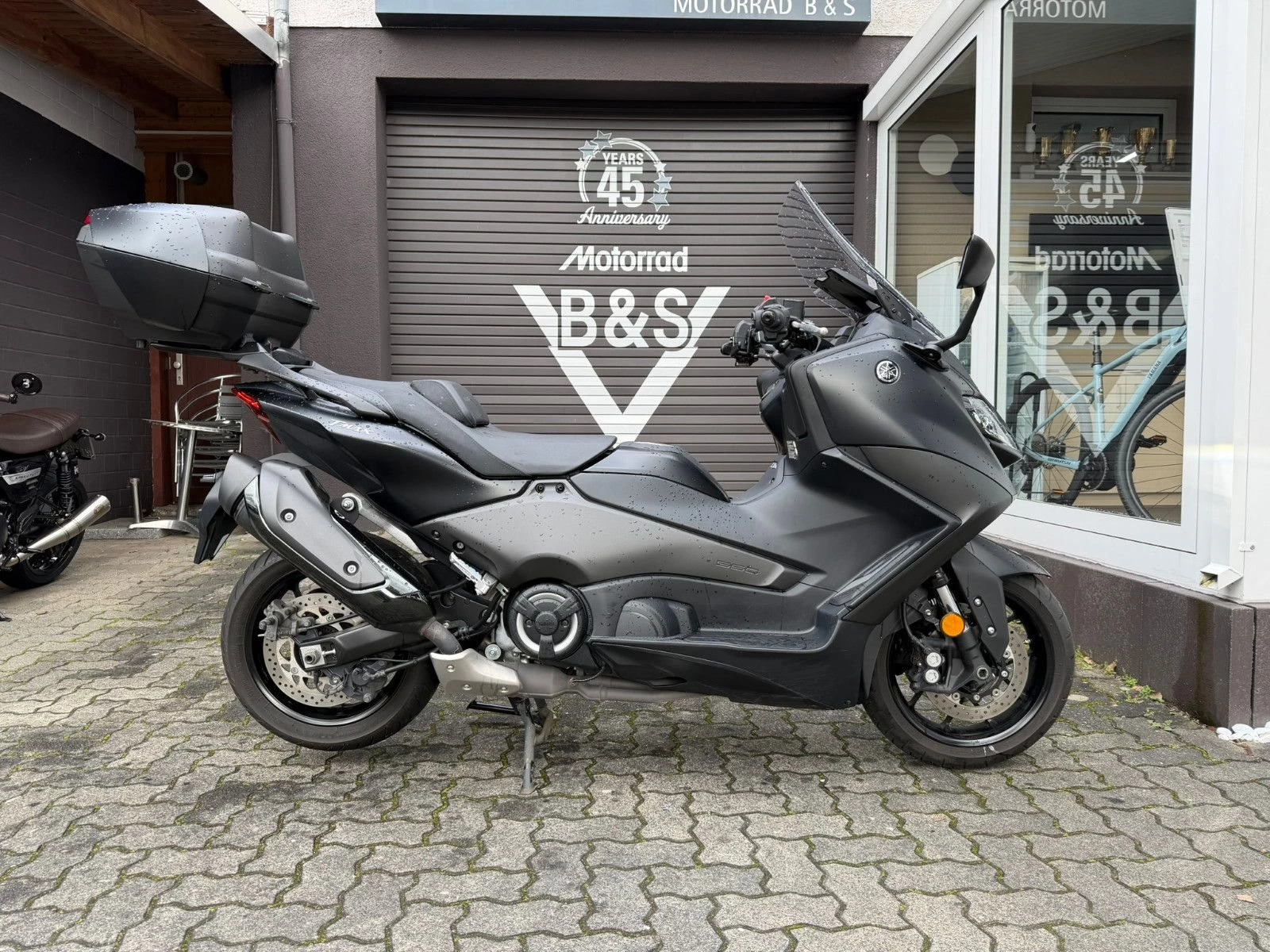 Yamaha TMAX 560 