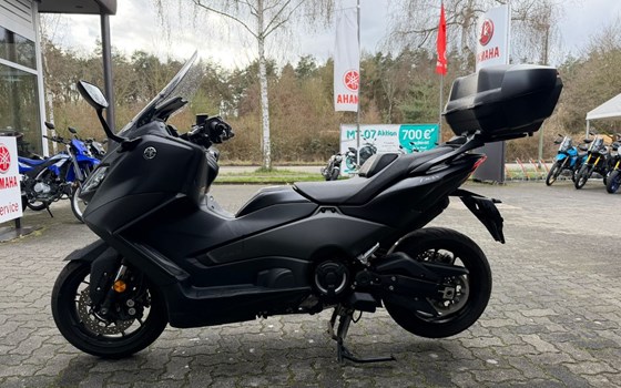 Gebrauchtmotorrad Yamaha TMAX 560 - Bild 6
