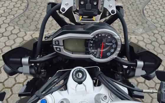Gebrauchtmotorrad Triumph Tiger Explorer - Bild 8
