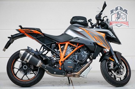 KTM 1290 Super Duke GT