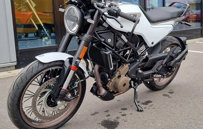 Husqvarna Vitpilen 401