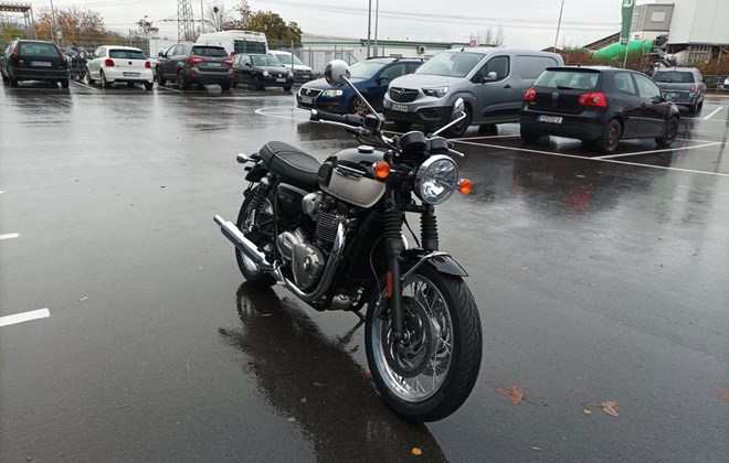 Triumph Bonneville T120