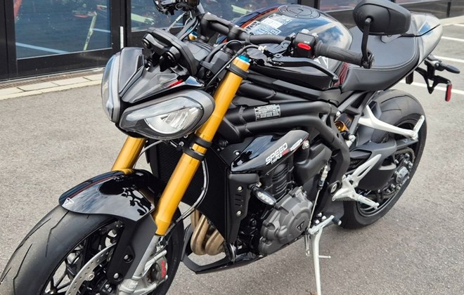 Triumph Speed Triple 1200 RS