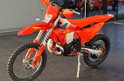 Neumotorrad KTM 250 EXC SIX DAYS