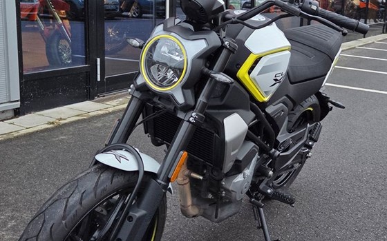 Gebrauchtmotorrad CFMOTO 300CL-X - Bild 1