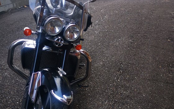 Gebrauchtmotorrad Triumph Rocket III Roadster - Bild 2