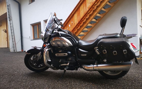 Gebrauchtmotorrad Triumph Rocket III Roadster - Bild 5