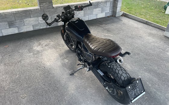 Gebrauchtmotorrad Ducati Scrambler Nightshift - Bild 5