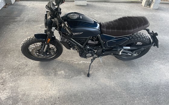 Gebrauchtmotorrad Ducati Scrambler Nightshift - Bild 6